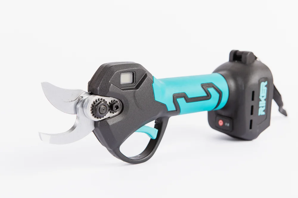 Секатор садовий акумуляторний Riker RPS 20/30K